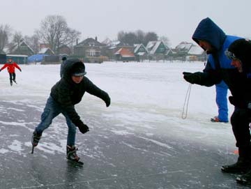 Geef je snel op voor jeugdschaatsen!